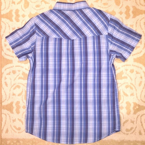 NEW LUCKY Boys Blue/White Striped Short Sleeve-M - Picture 2 of 5